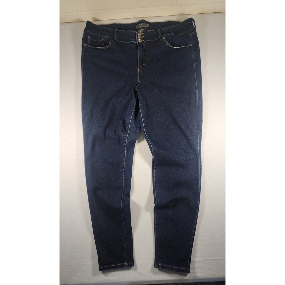 Torrid Super Soft Jegging Dark Wash Triple Button Skinny Jeans 24XT 14873502 - Picture 2 of 9